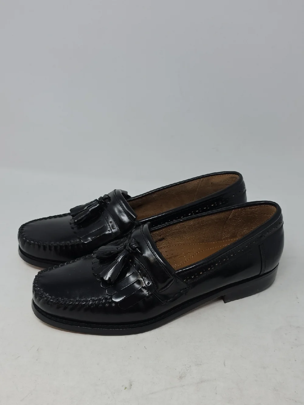 GH Bass Jeremy Classic Black Tassel Loafers Men's Size 9.5D